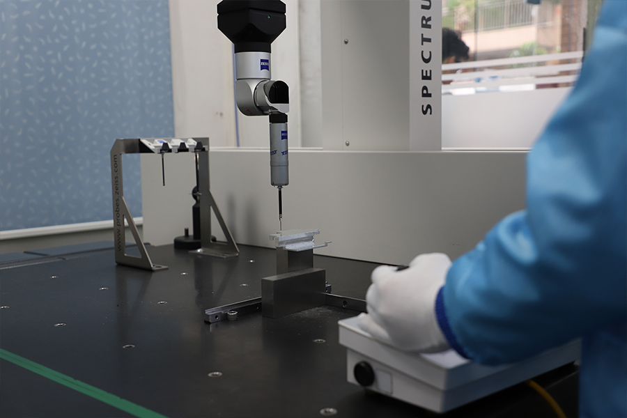 精密制造加工中心：功能集成越多越好嗎？