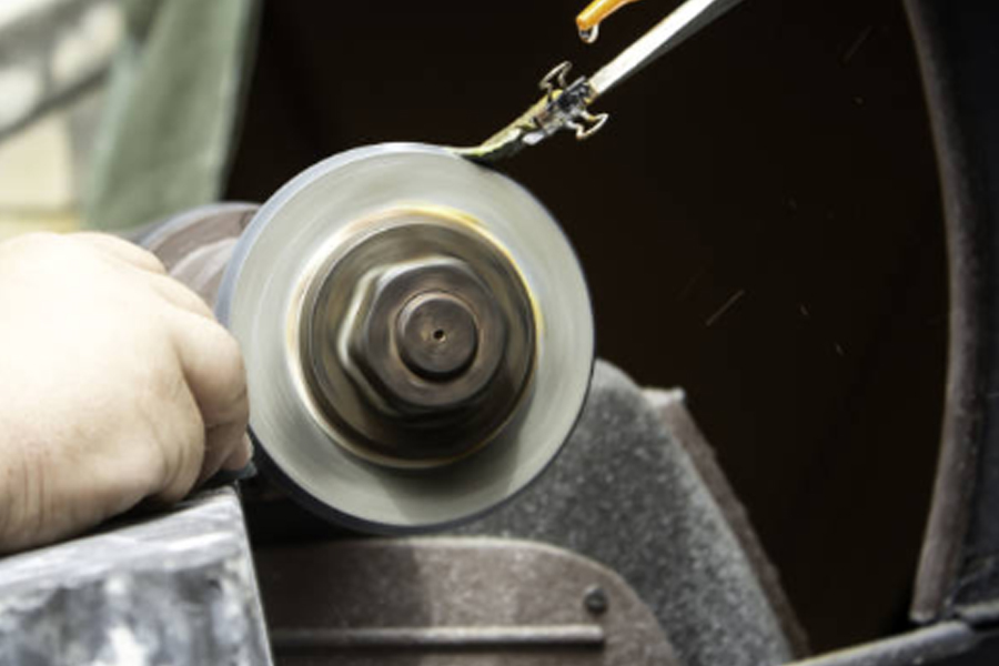 精密制造加工：如何實現(xiàn)高質(zhì)量、高效率的零件制造？